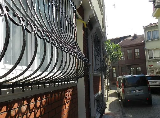 Oid Hagia Sophia Pansion