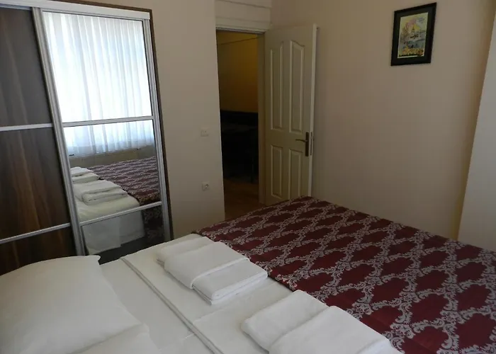 Oid Hagia Sophia Pansion Hotel