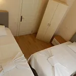 Oid Hagia Sophia Pansion Hotel *